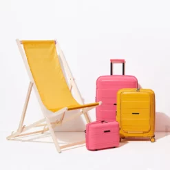 IT Luggage Momentous - 4-Piece Set (Mango Sorbet) 36 IT Luggage Momentous - 4-Piece Set (Mango Sorbet) -UK Suitcase Sales Shop 16 e670b2ea e37a 40d8 8b0b 07e46b3799fa