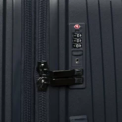 IT Luggage Spontaneous - Large (Blueberry) -UK Suitcase Sales Shop 32559 HK15 2881 08BlueberrySSTSAlock f7b6cc0d 2f49 466a 9bae 21ddb7ed9635