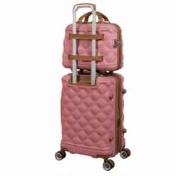 IT Luggage Indulging - Vanity Case (Flamingo Pink) -UK Suitcase Sales Shop 32964 UK16 3039 08 16 3039 15FlamingoPinkSSBackpanel18.5 13.7in 99eeecf7 2423 412f b8cf 92ec5770049e
