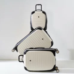 IT Luggage Lineal - Cabin (Oyster) 17 IT Luggage Lineal - Cabin (Oyster) -UK Suitcase Sales Shop 8 5cc16d9b b421 4692 963b 7f1db83ce26d