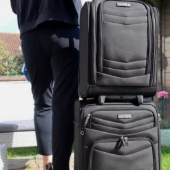 IT Luggage Intrepid - Underseat (Black) 14 IT Luggage Intrepid - Underseat (Black) -UK Suitcase Sales Shop IntrepidCabin Underseat d8fa53c0 bec6 46fc 8f19 c07b54f5bce3