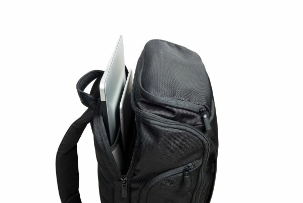 Victorinox Altmont Professional City Laptop Backpack 4 Victorinox Altmont Professional City Laptop Backpack - Image 4